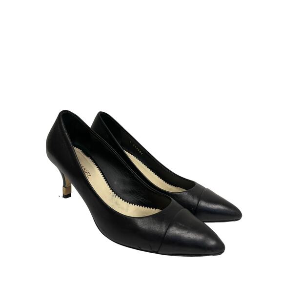 CHANEL Black Leather Cap Toe Pointy Gold CC Pearl Pumps Heels Size EU 38 US 8 - Picture 3 of 10